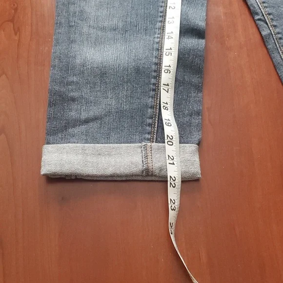 Ed Hardy Denim Capri Jeans Size 28 - Picture 8 of 9